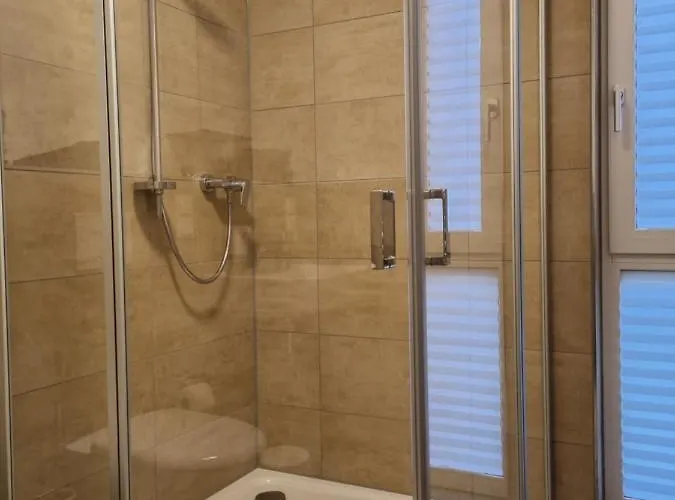 Zentrum,modern,silently,new Property,parking Place,netflix Apartman *